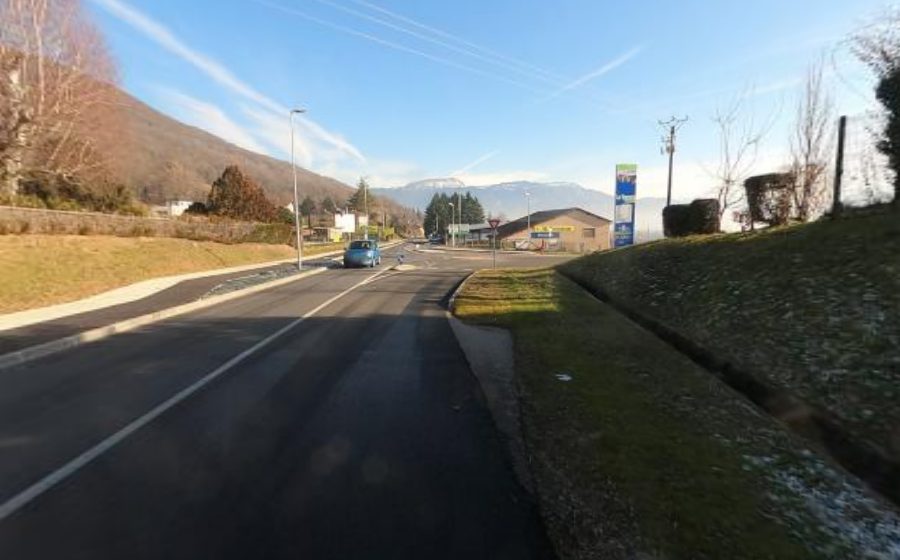 Vue du Mini-giratoire n°951395250