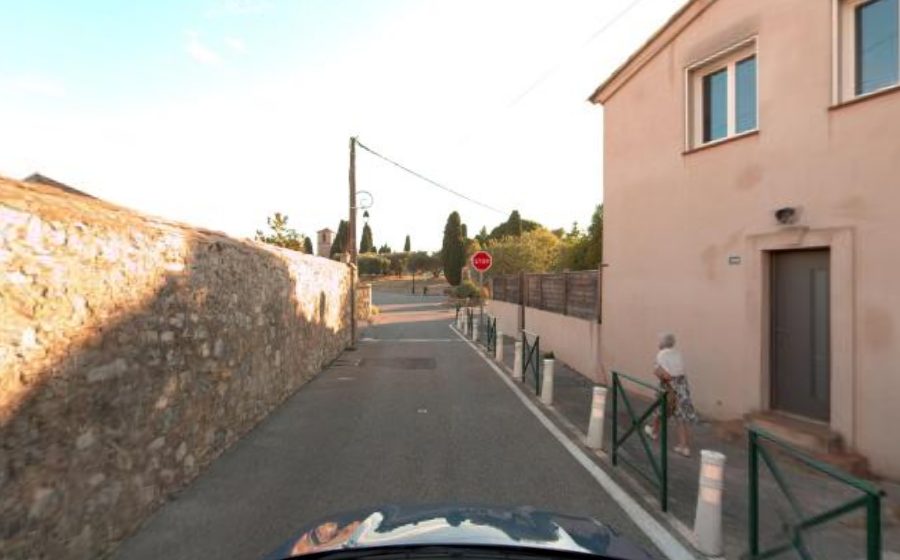 Vue du Mini-giratoire n°1230664126