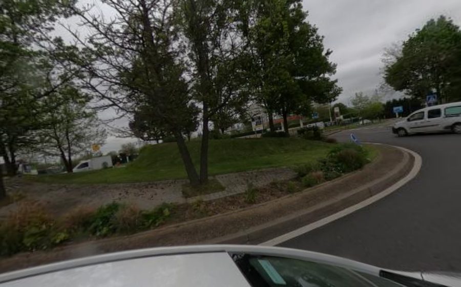Vue du Rond-point anonyme n°1013519432