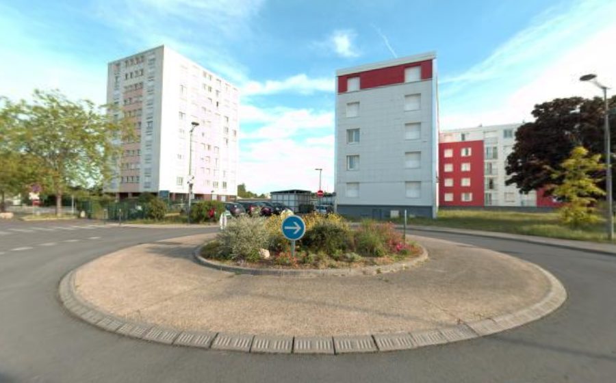 Vue du Rond-point anonyme n°1026470924