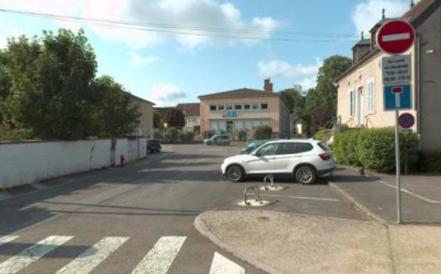 Vue du Mini-giratoire n°3249314108