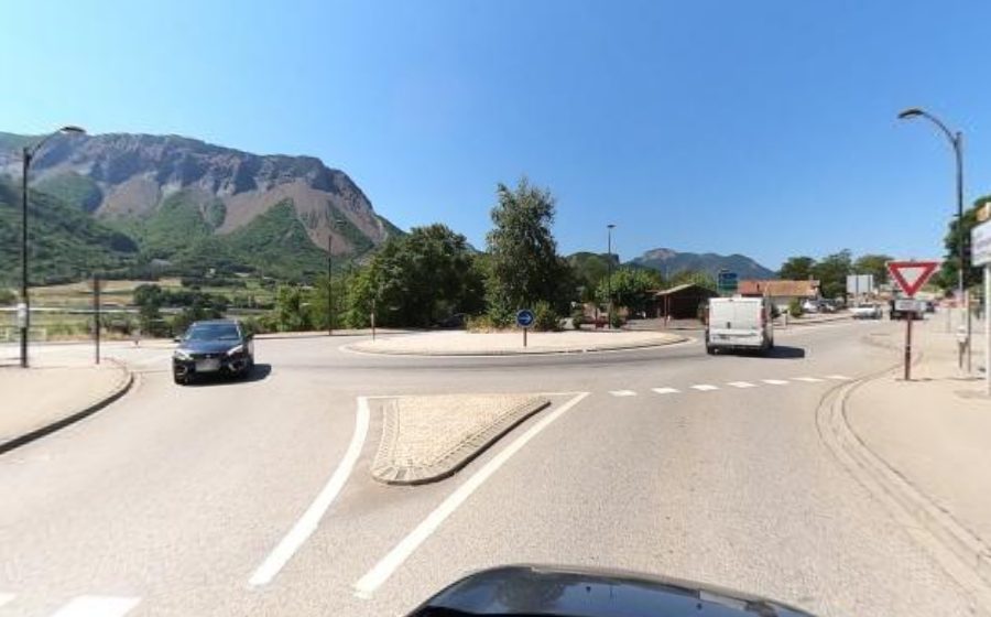 Vue du Rond-point anonyme n°103363624