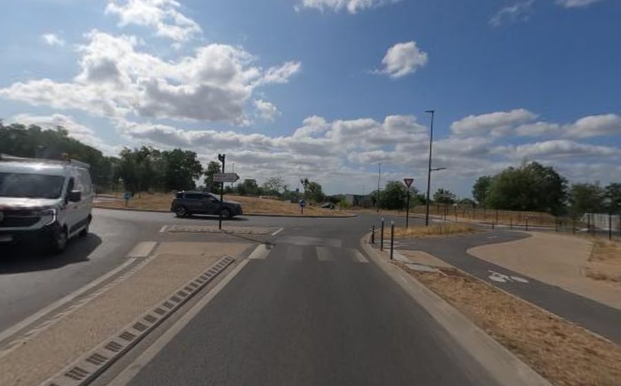 Vue du Rond-point anonyme n°1033943708