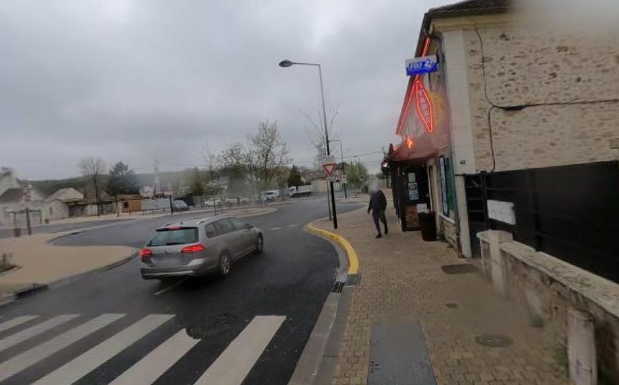 Vue du Rond-point anonyme n°1034449938