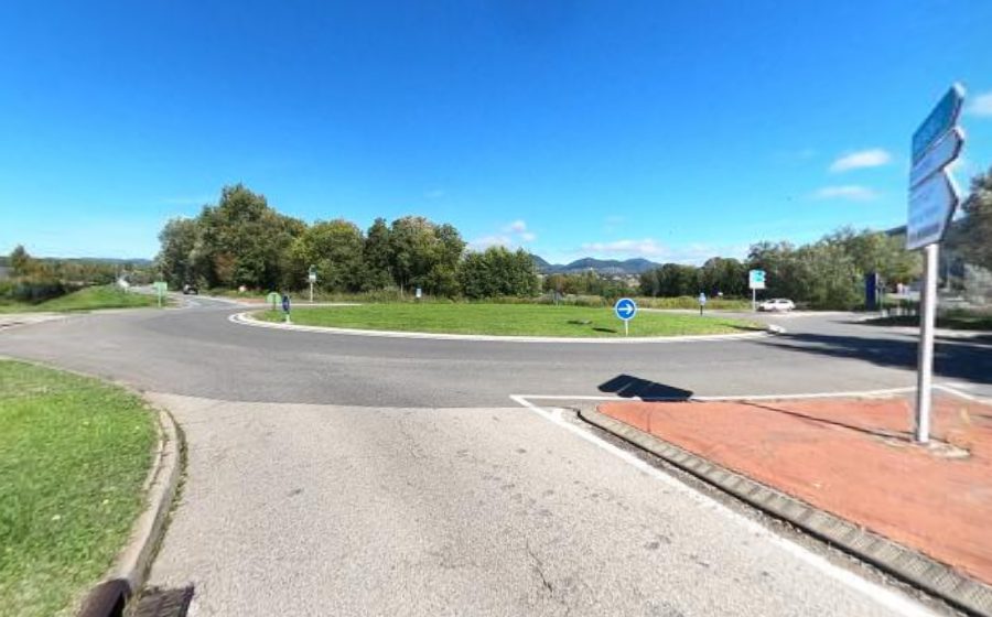 Vue du Rond-point anonyme n°1038967491