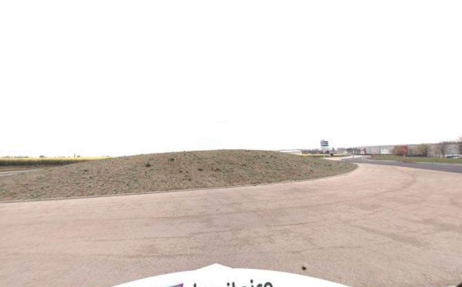 Vue du Rond-point anonyme n°1040639925