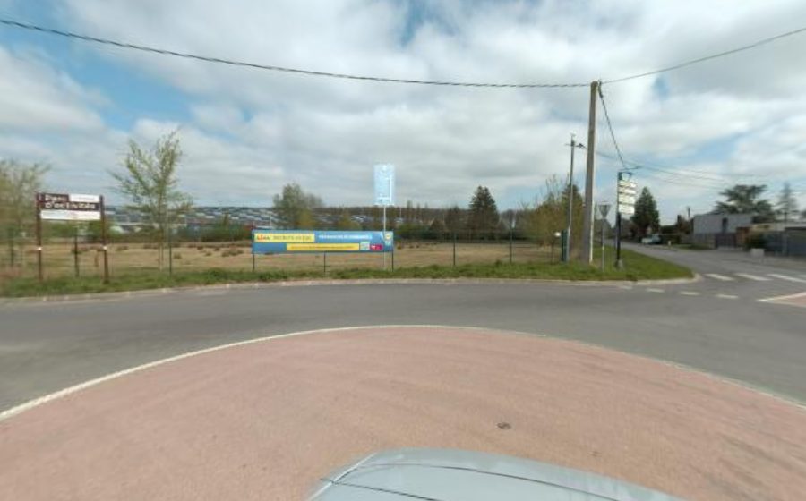 Vue du Rond-point anonyme n°1040888869