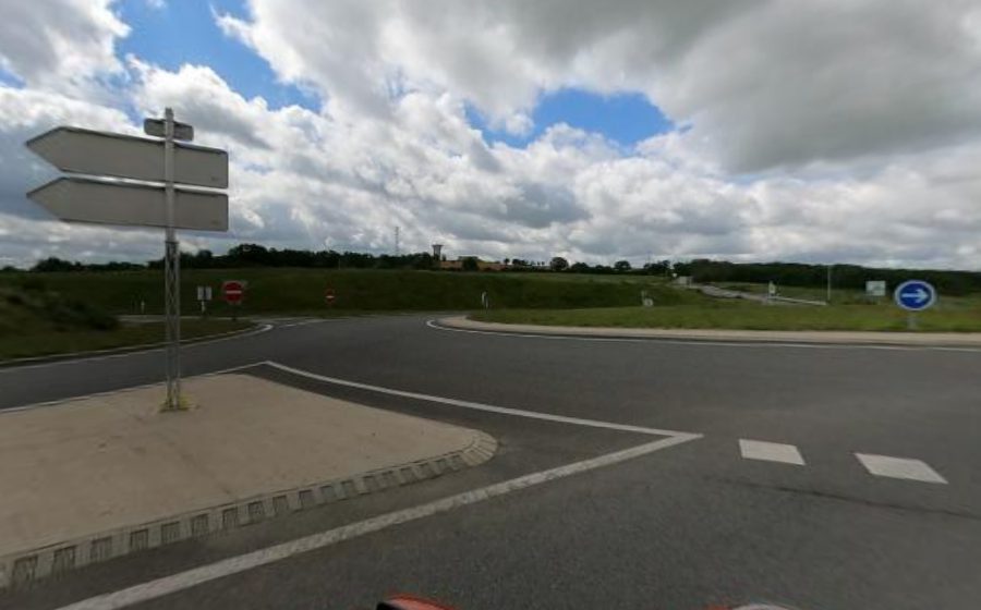Vue du Rond-point anonyme n°1042718302