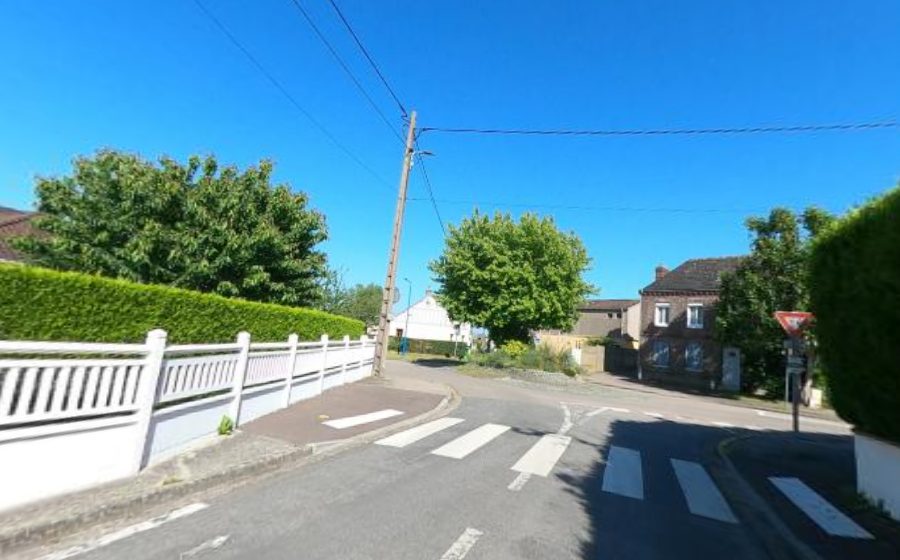 Vue du Rond-point anonyme n°1051519751