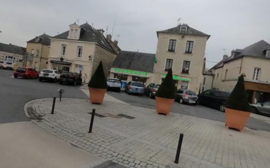 Vue du Place Albert Lemarignier