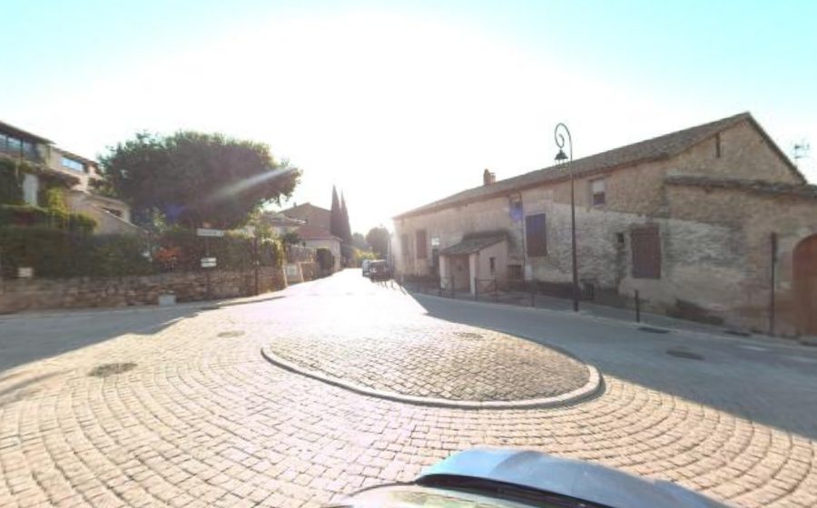 Vue du Rond-point anonyme n°1116181848