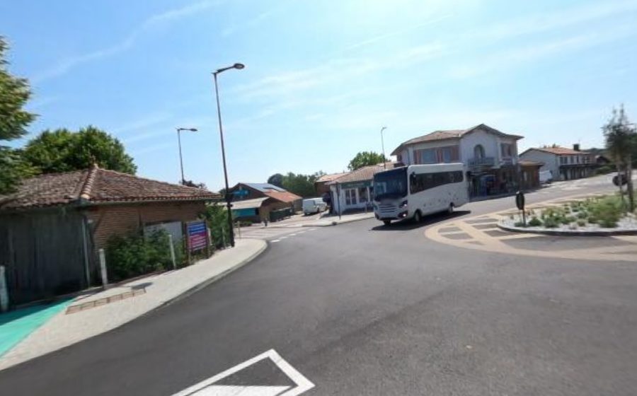 Vue du Rond-point anonyme n°112714929