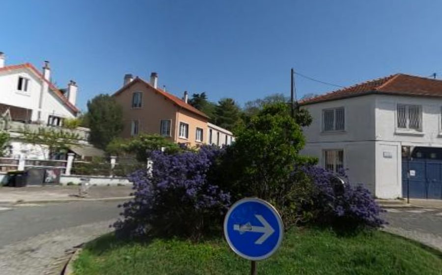 Vue du Rond-point anonyme n°1128316943