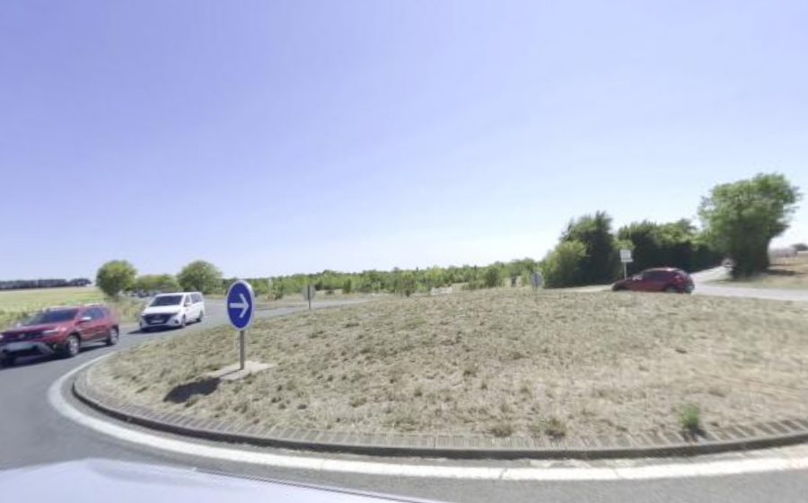 Vue du Rond-point anonyme n°112883128