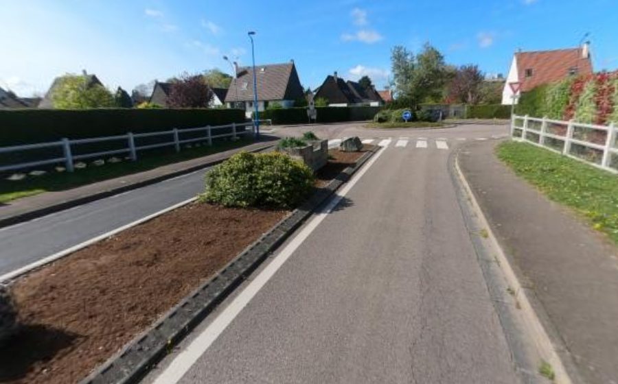 Vue du Rond-point anonyme n°112883194