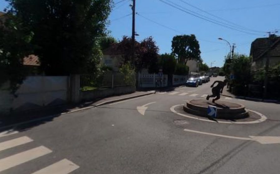 Vue du Rond-point anonyme n°1154032418