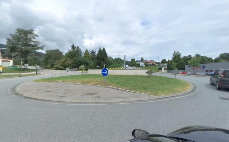 Vue du Rond-point anonyme n°1188810702