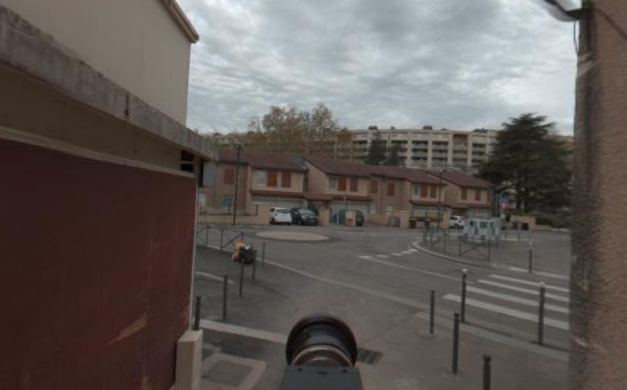 Vue du Rond-point anonyme n°1206232262