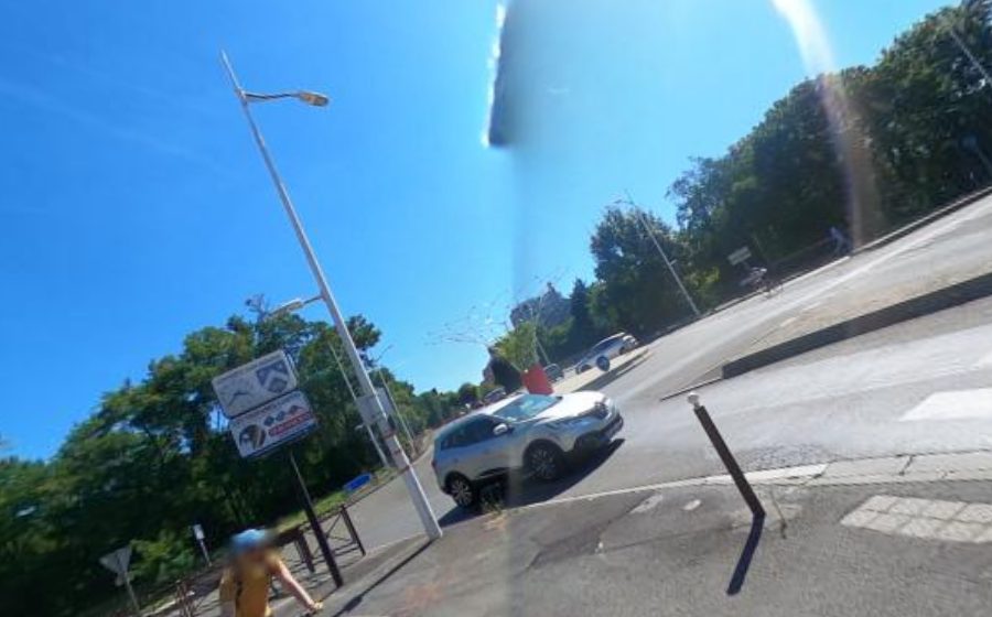 Vue du Rond-point anonyme n°1216922647