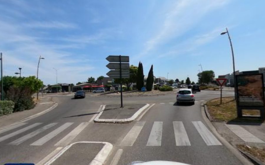 Vue du Rond-point anonyme n°121848553