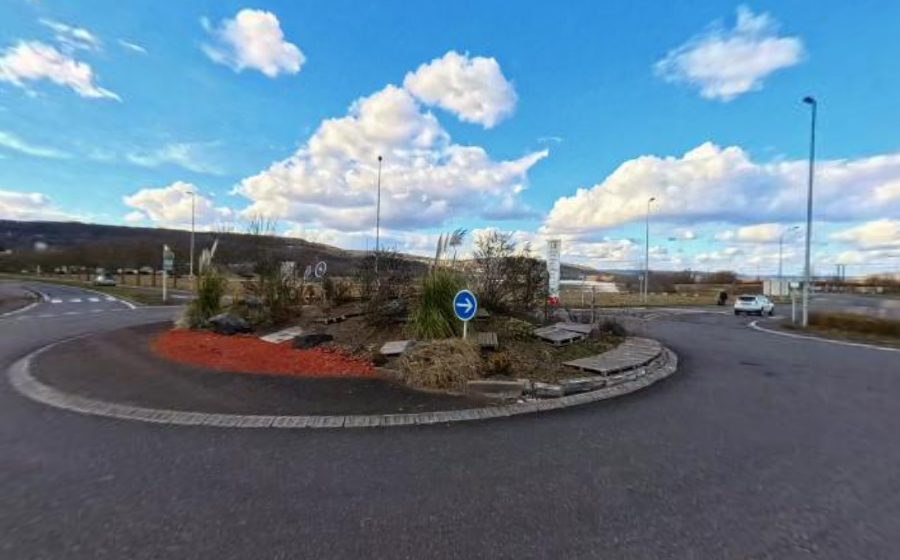 Vue du Rond-point anonyme n°122662121