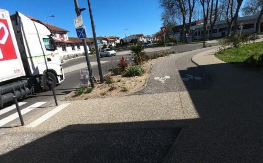Vue du Rond-point anonyme n°1228498218