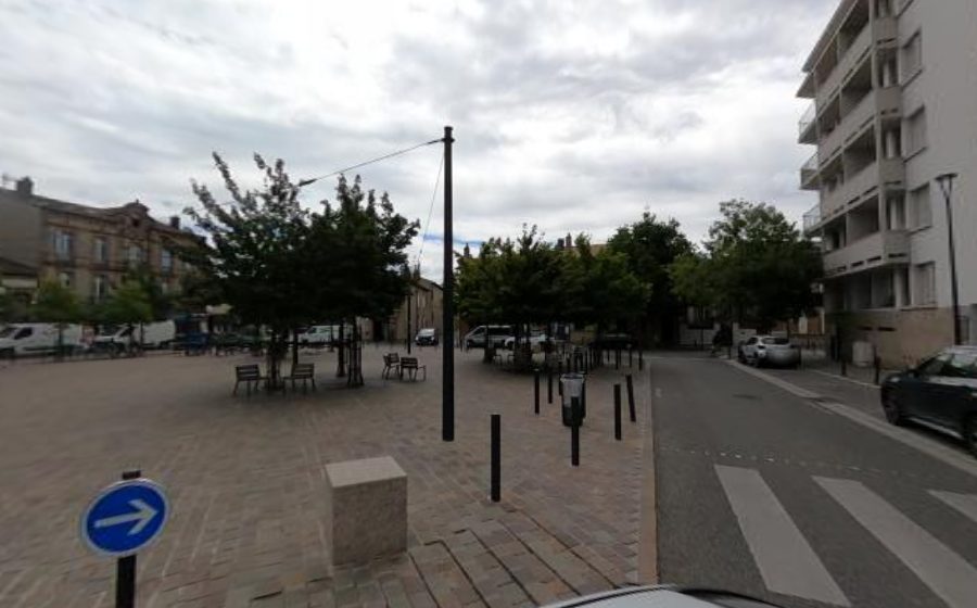 Vue de la Place du Busca