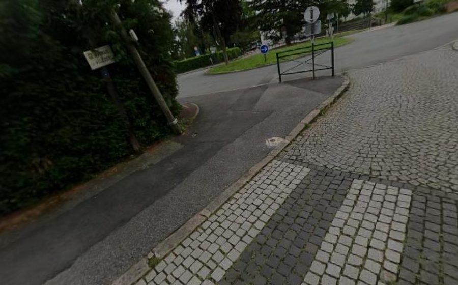 Vue du Rond-point anonyme n°1244937531