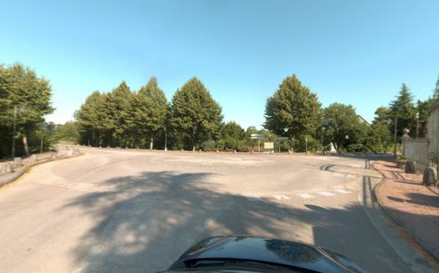 Vue du Rond-point anonyme n°127992542