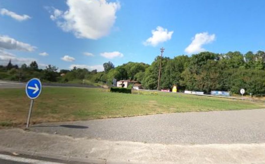 Vue du Rond-point anonyme n°129482606