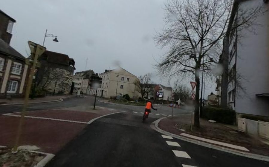 Vue du Rond-point anonyme n°129975081
