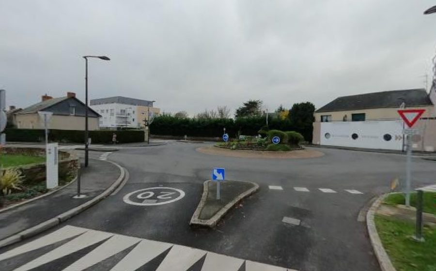 Vue du Rond-point anonyme n°130582315