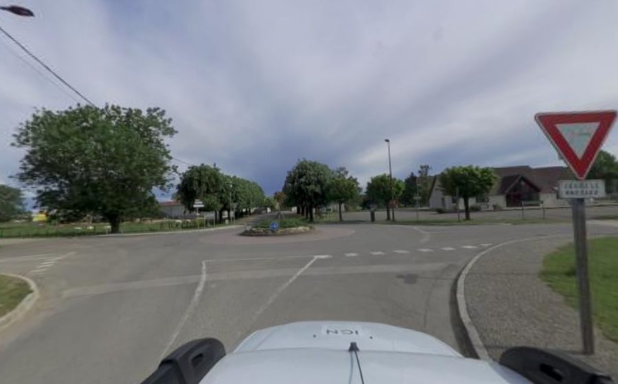 Vue du Rond-point anonyme n°132802249