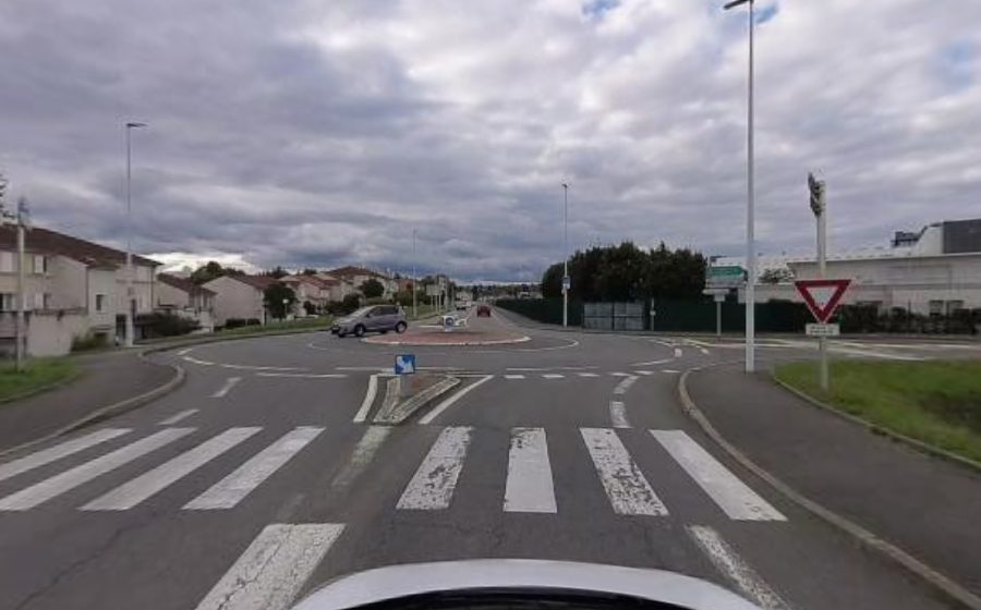 Vue du Rond-Point Antoine Beclère