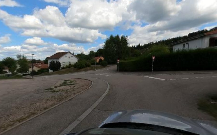 Vue du Rond-point anonyme n°135922487
