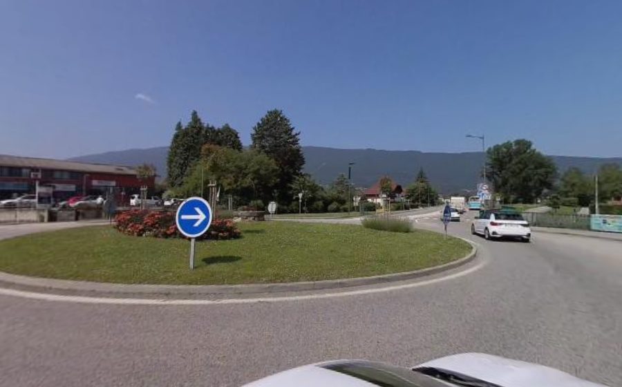 Vue du Rond-point anonyme n°137265875