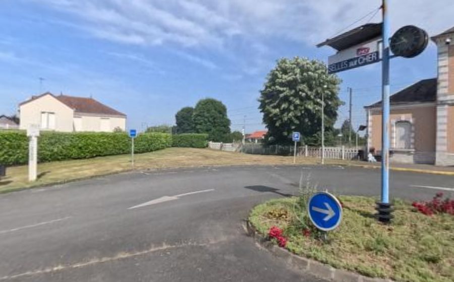 Vue du Rond-point anonyme n°137719490