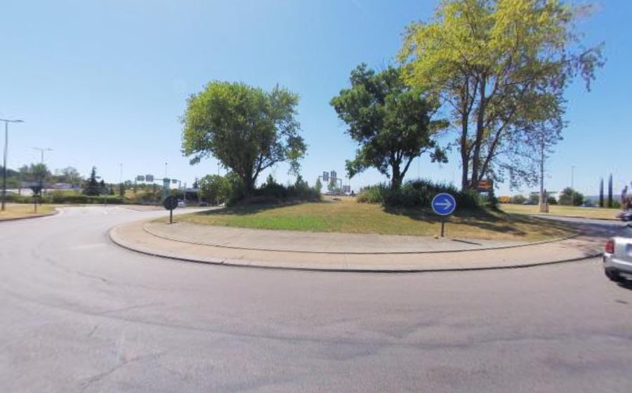 Vue du Rond-point anonyme n°140558618