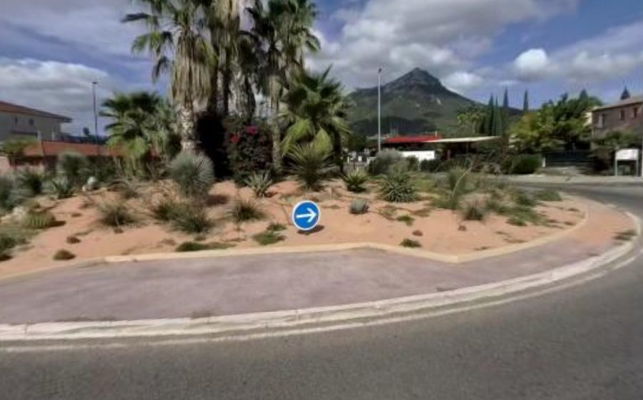 Vue du Rond-point anonyme n°141570223