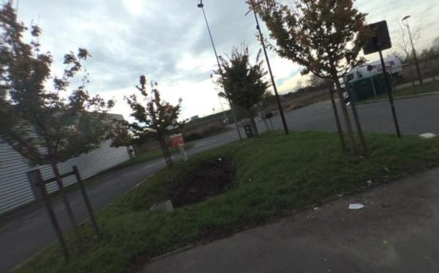 Vue du Rond-point anonyme n°1424925997