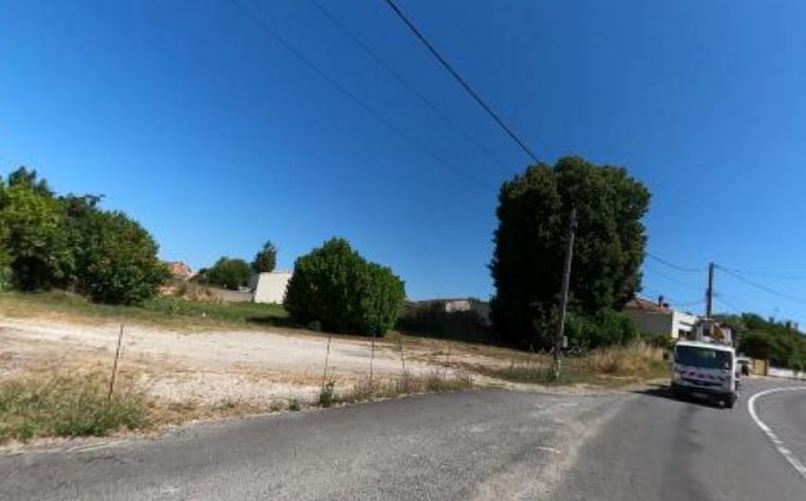 Vue du Rond-point anonyme n°142798248