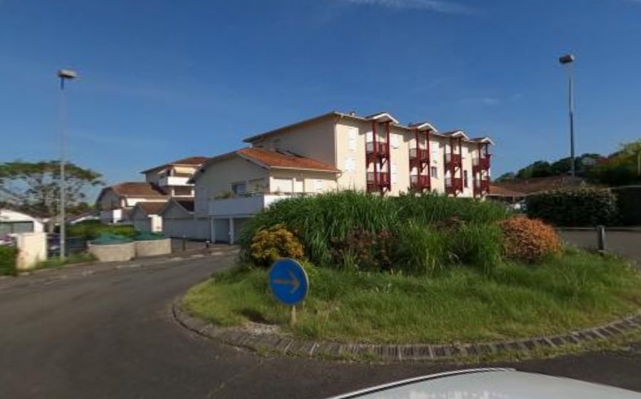 Vue du Rond-point anonyme n°143827125