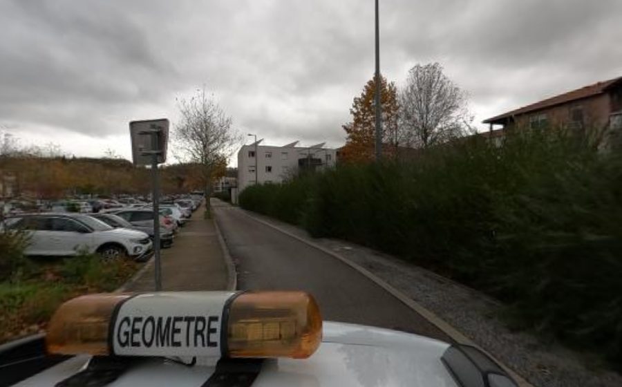 Vue du Rond-point anonyme n°143869801