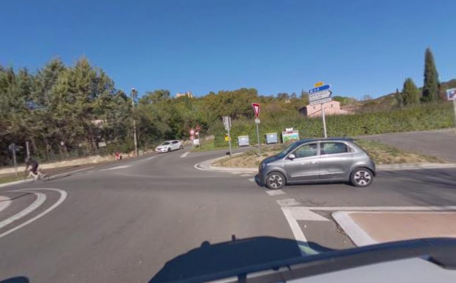 Vue du Rond-point anonyme n°1464859646