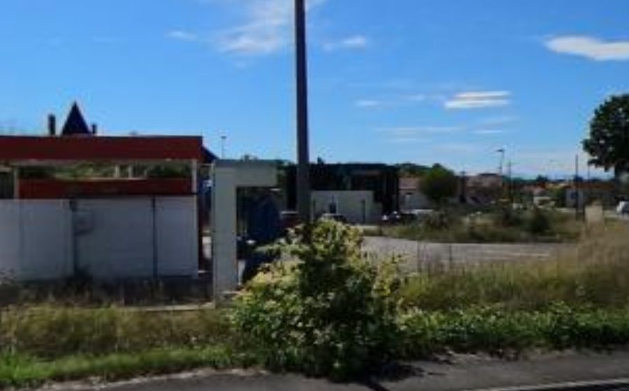 Vue du Rond-point anonyme n°149429858