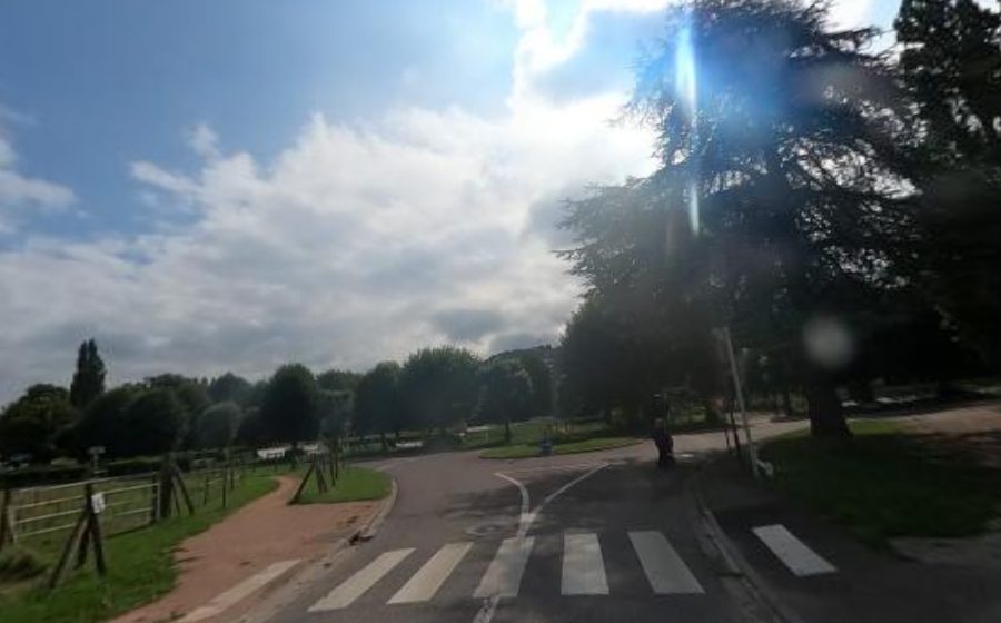 Vue du Rond-point anonyme n°150888617
