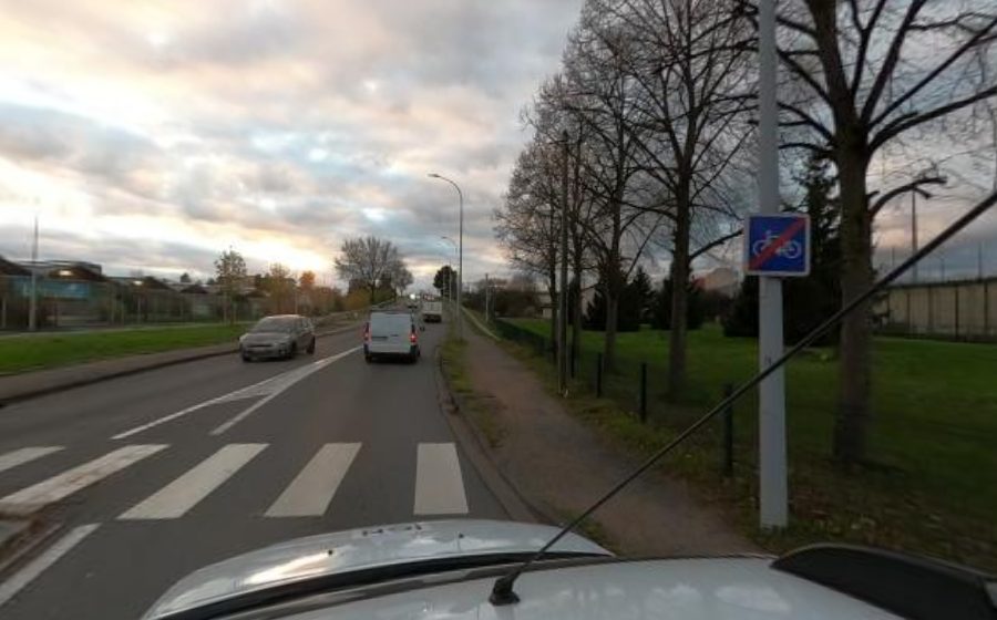 Vue du Rond-point anonyme n°151083533