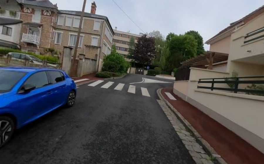 Vue du Rond-point anonyme n°1516675697