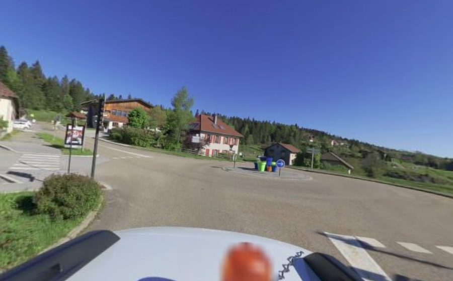 Vue du Rond-point anonyme n°152132912
