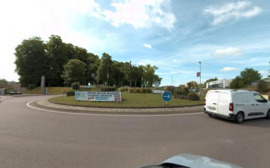 Vue du Rond-point anonyme n°153222204